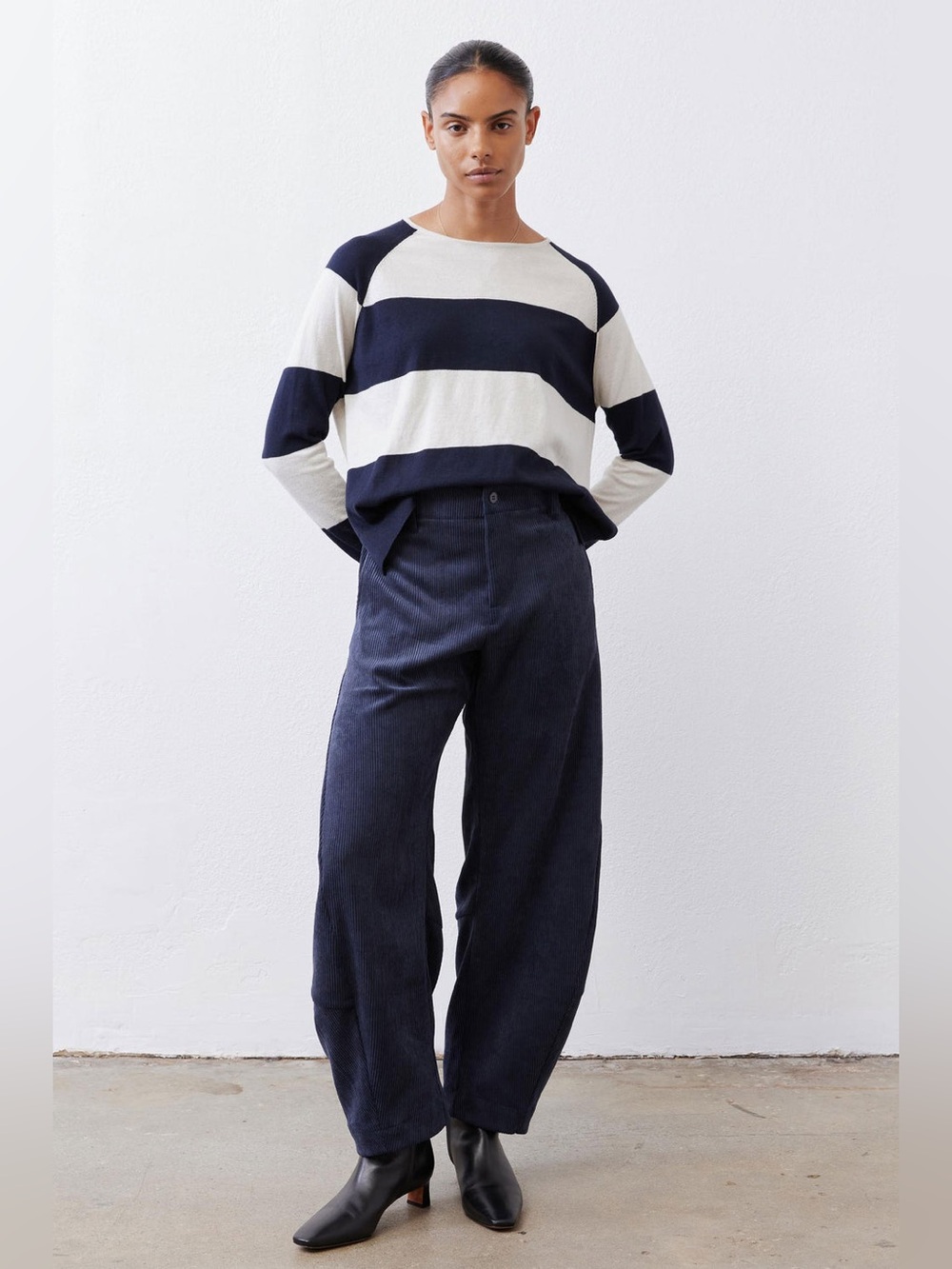 Ruti navy uptown loose barrel corduroy pants in Sky Captain